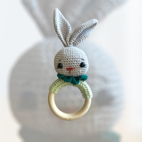 Κουδουνίστρα amigurumi «κούνελος»