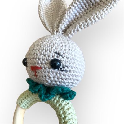 Κουδουνίστρα amigurumi «κούνελος»